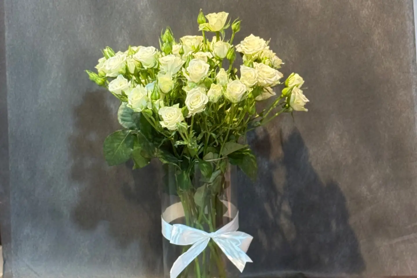Natural Rose Vase   White Special Offer