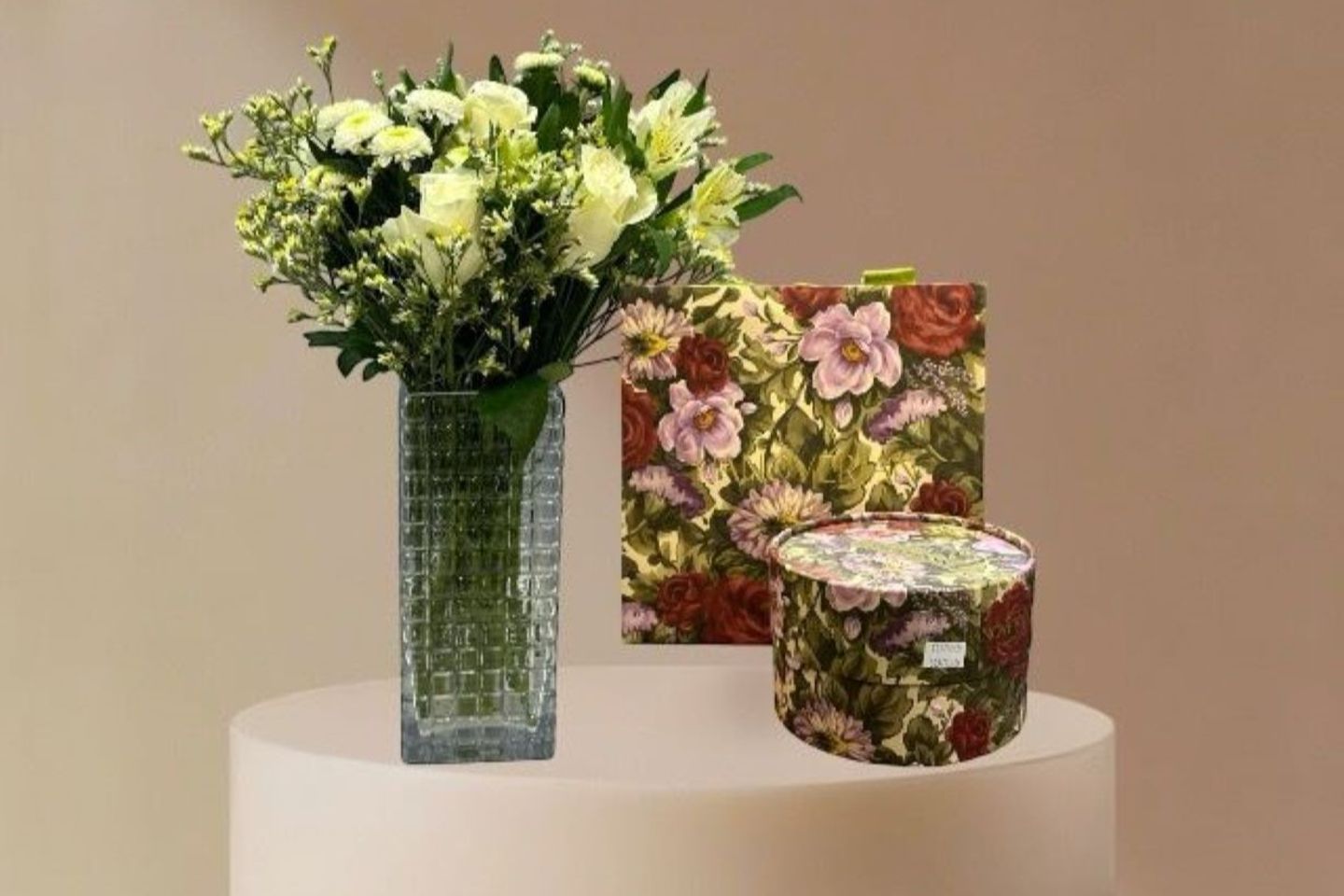 Flower Vase With Honovirin