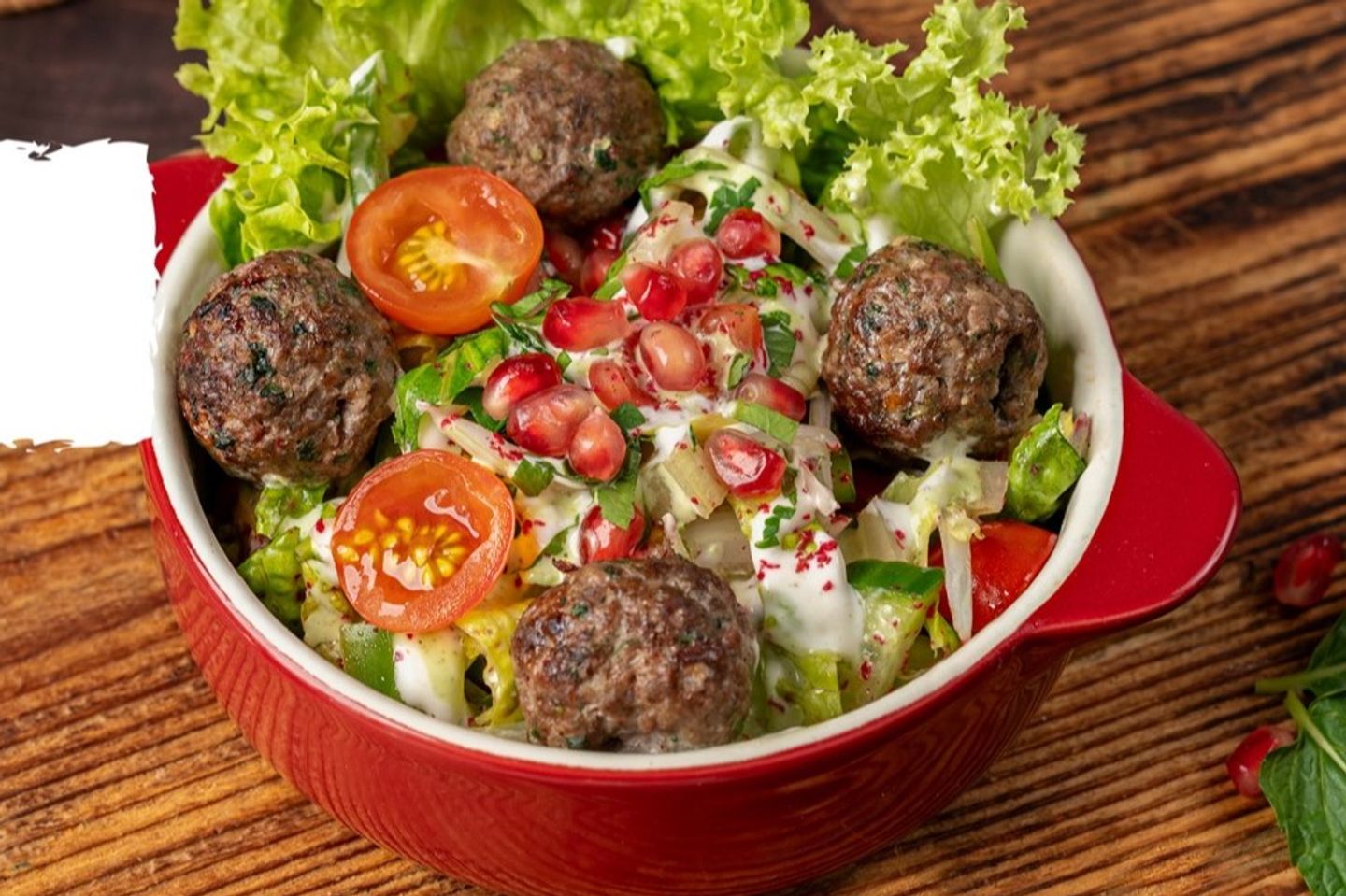 سلطة كفتة