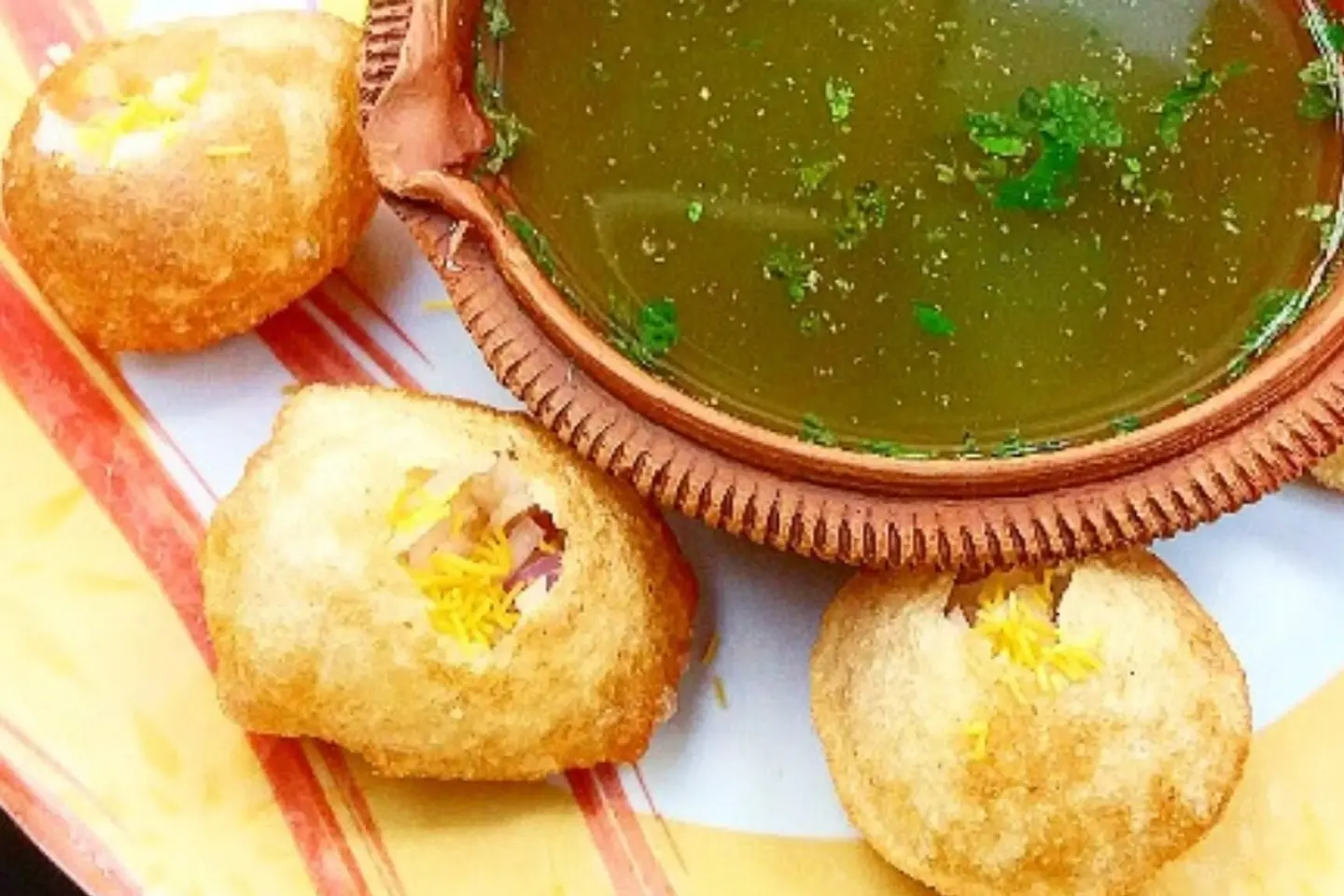 Khatti Pani Puri