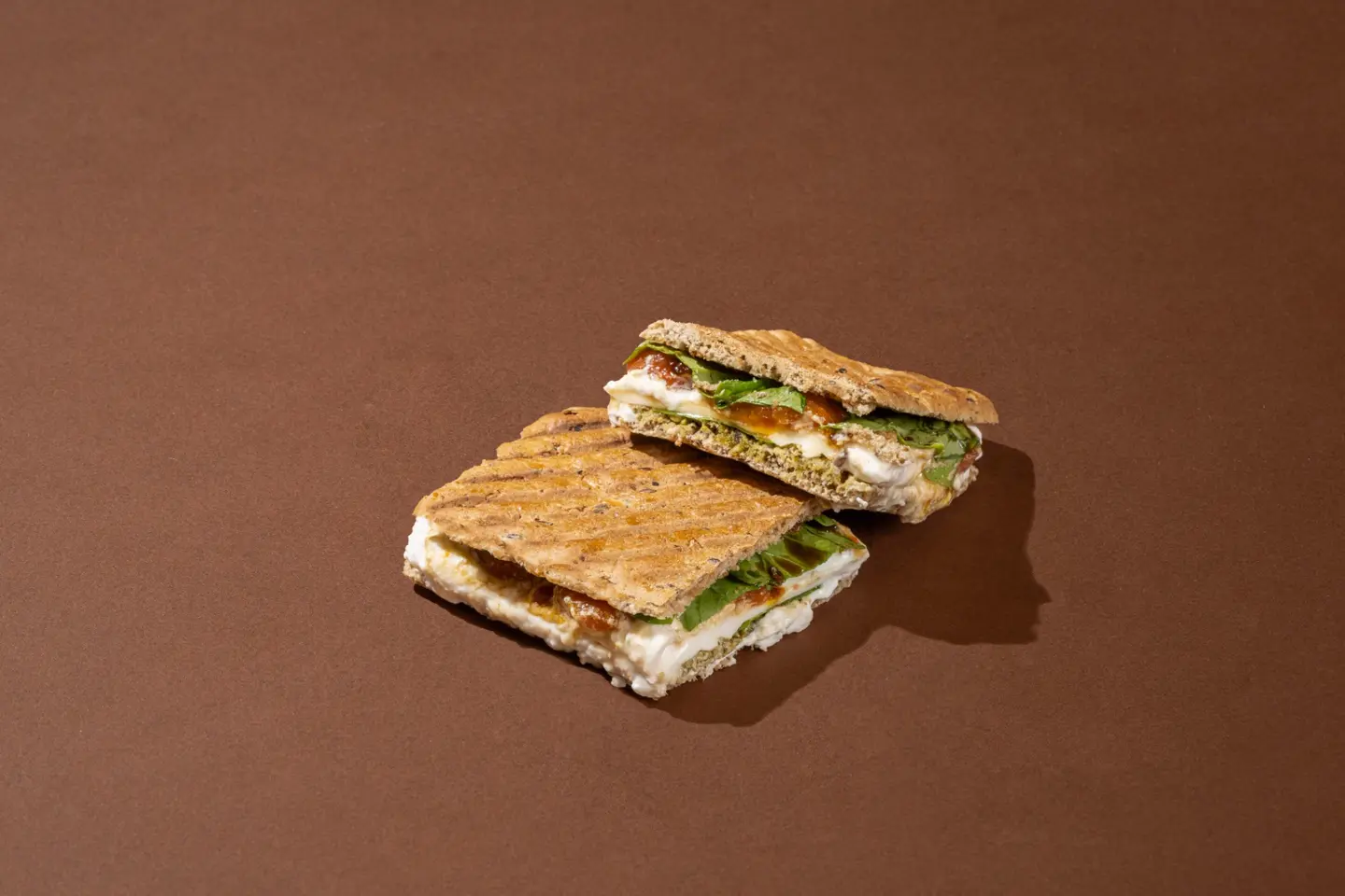 بوراتا ساندويتش