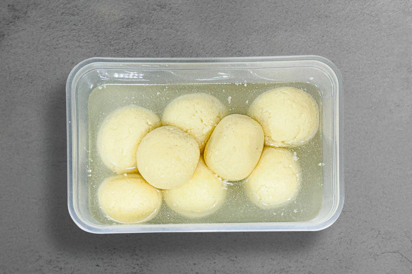 Sponge Sweet Box
