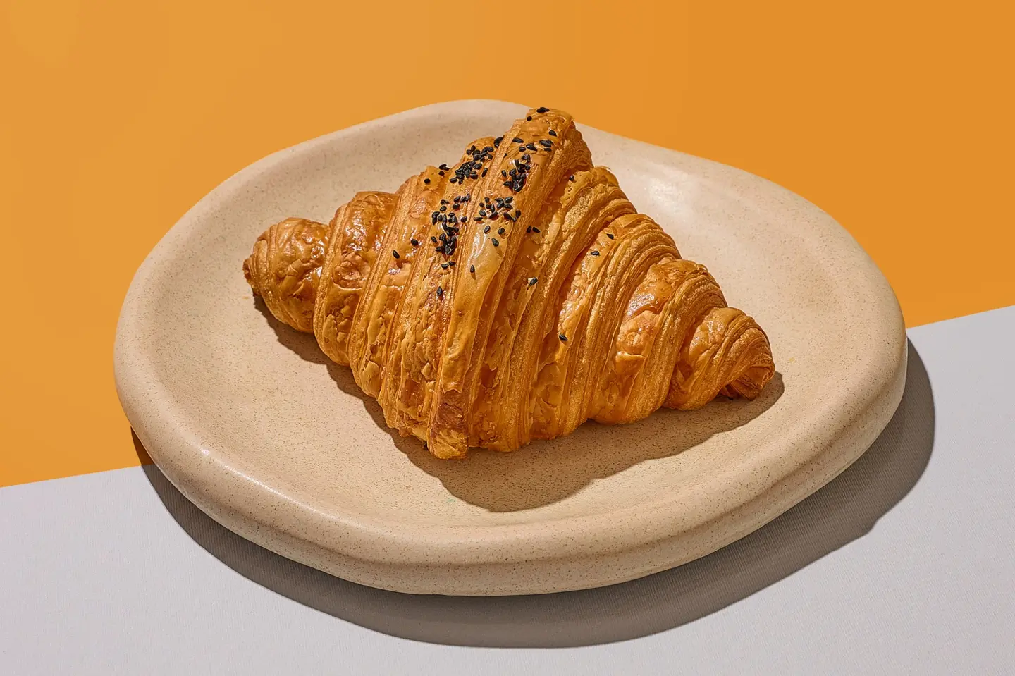 كرواسون جبن ابيض