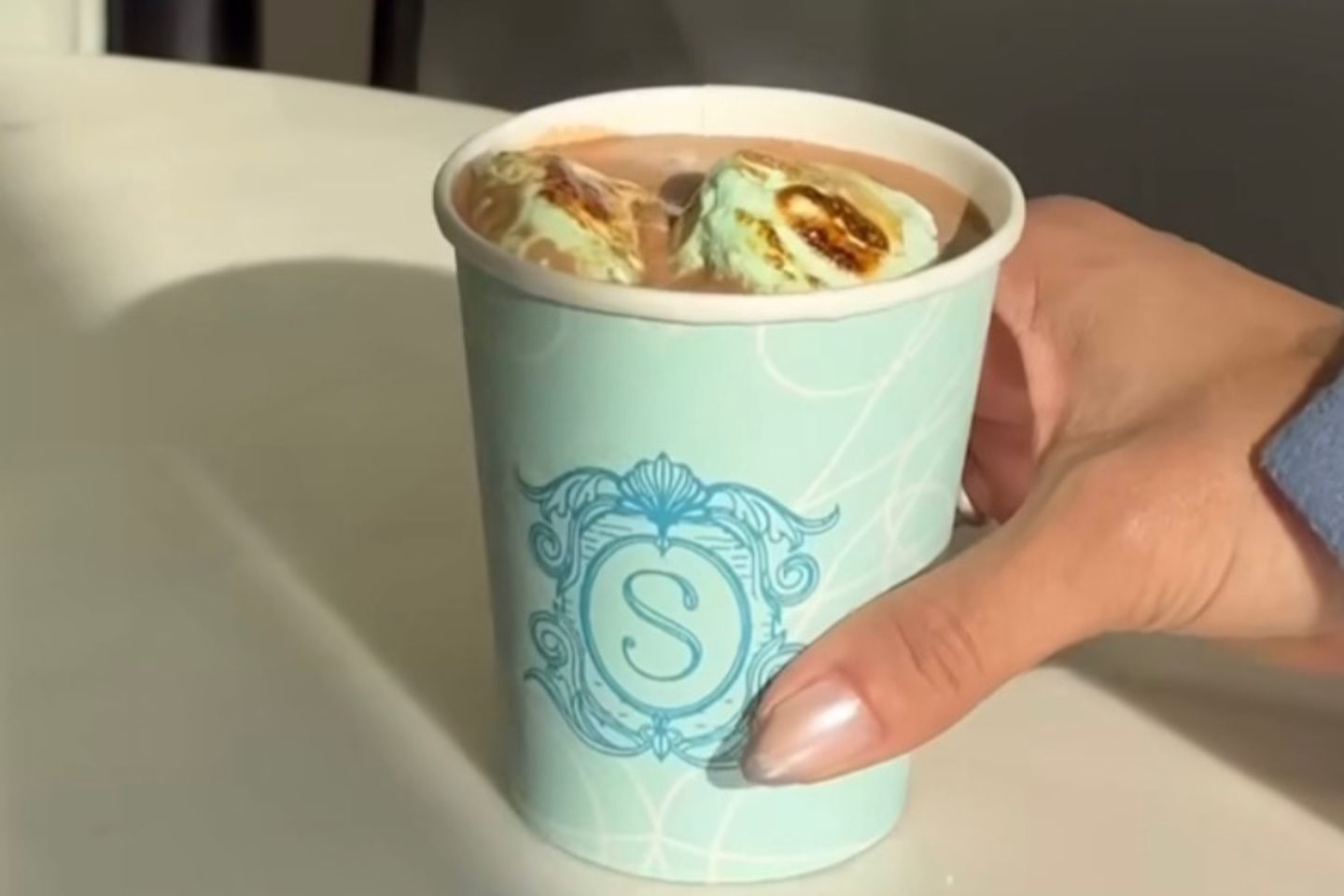 شوكولاته ساخنه