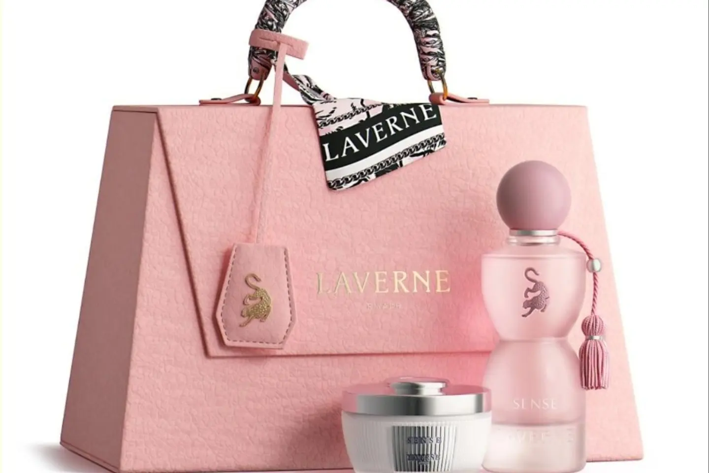 عطر لافير
