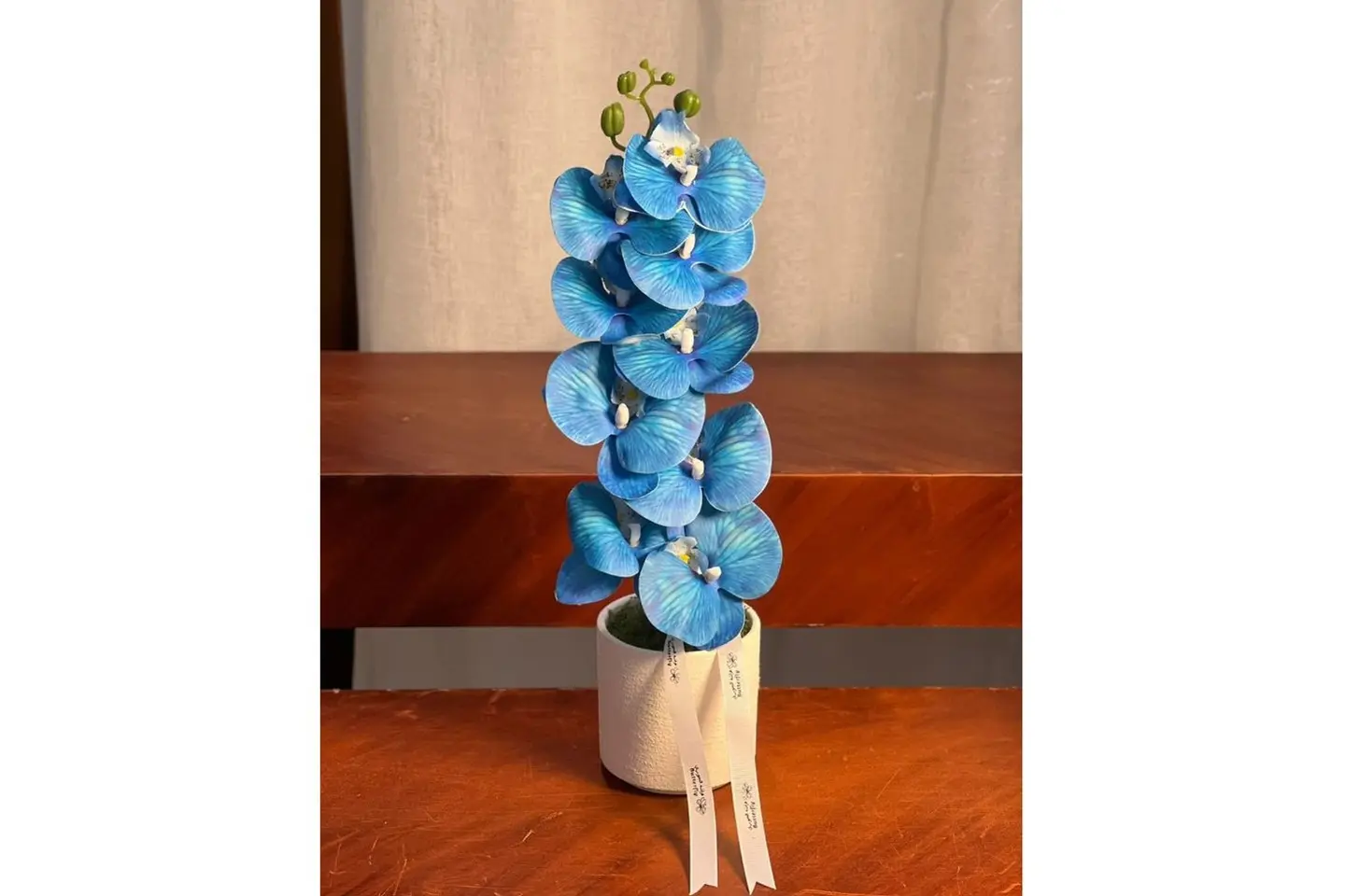 فازا مولود ازرق صناعي