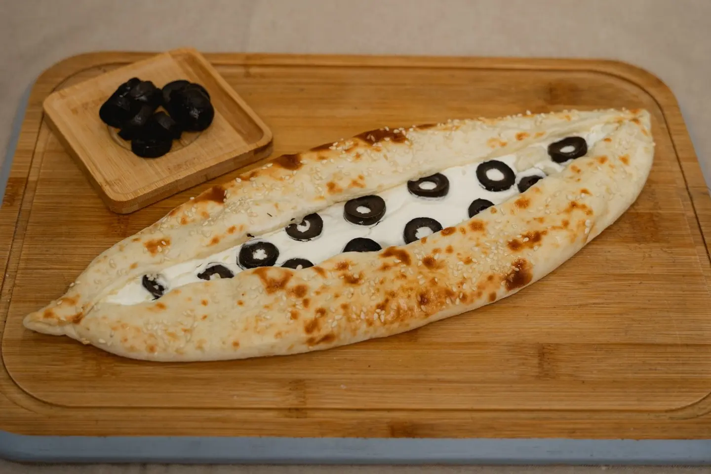 Akkawi Olive