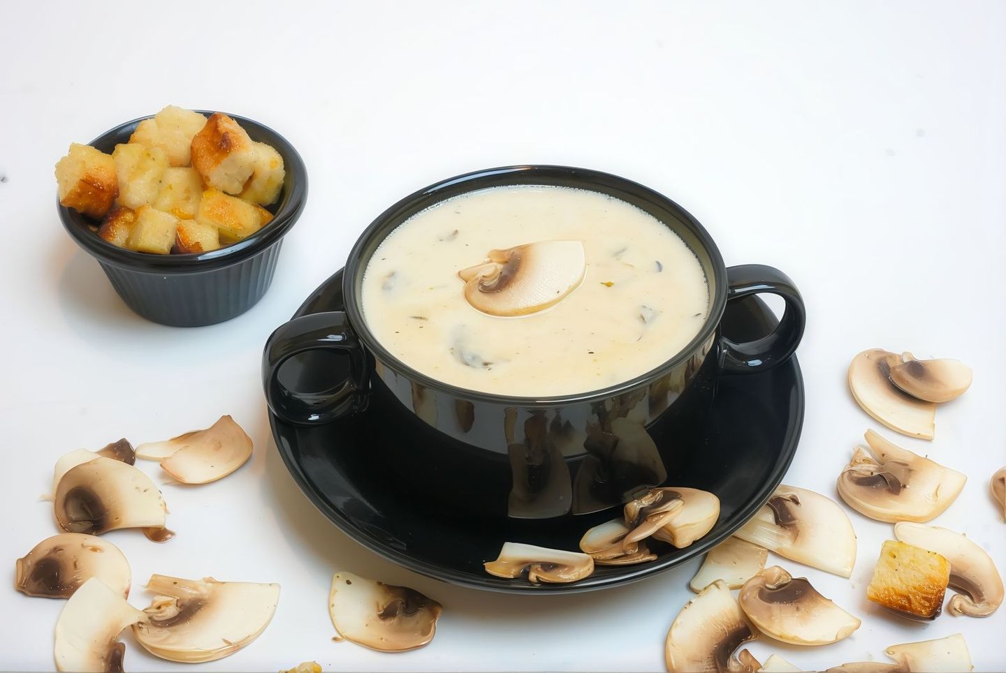شوربة فطر بالكريمة