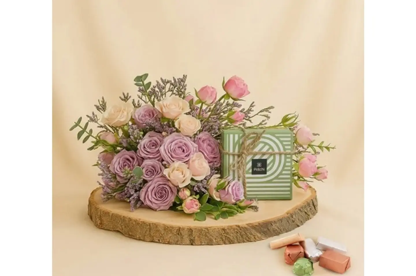 Rose Rose With Baby Rose With Patchi Chocolate