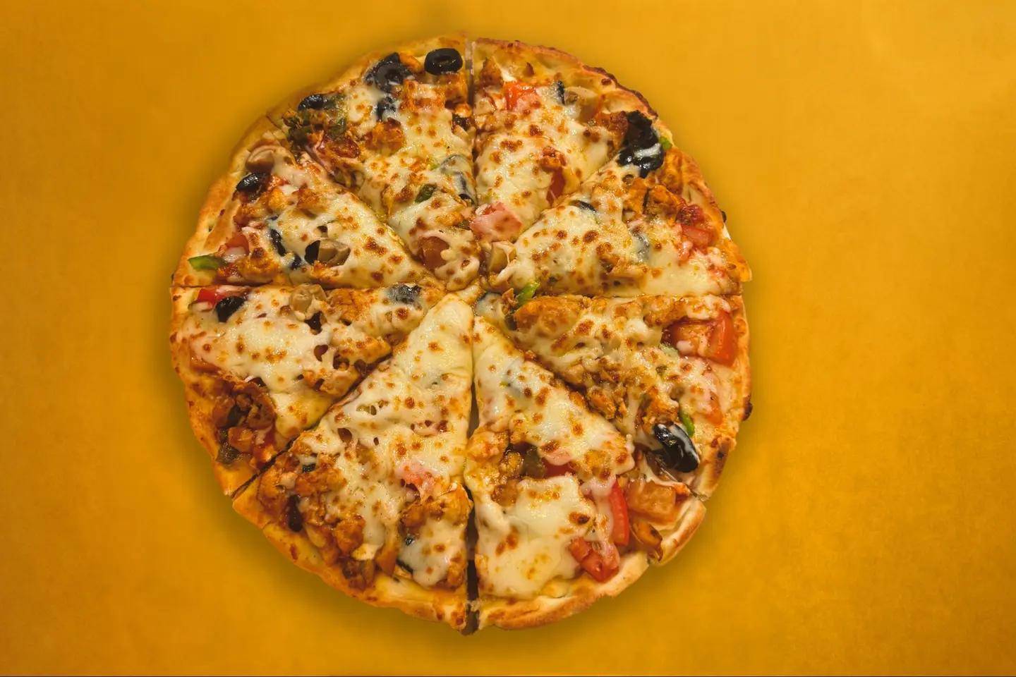 Special Chicken Pizza