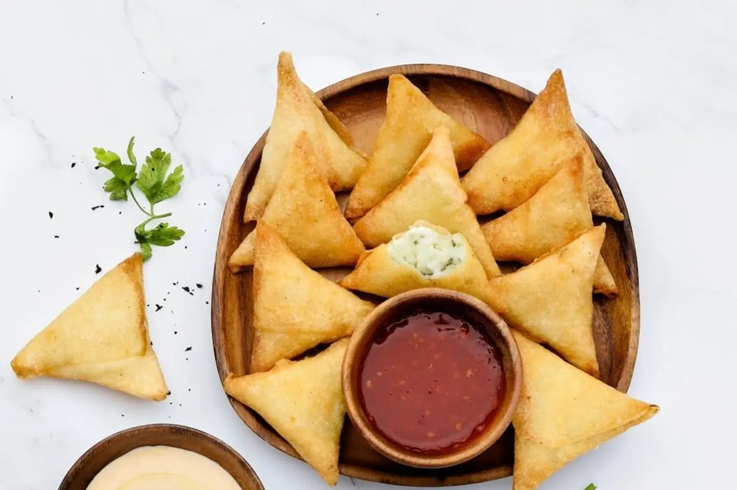 سمبوسه جبن سائل نصف كيلو