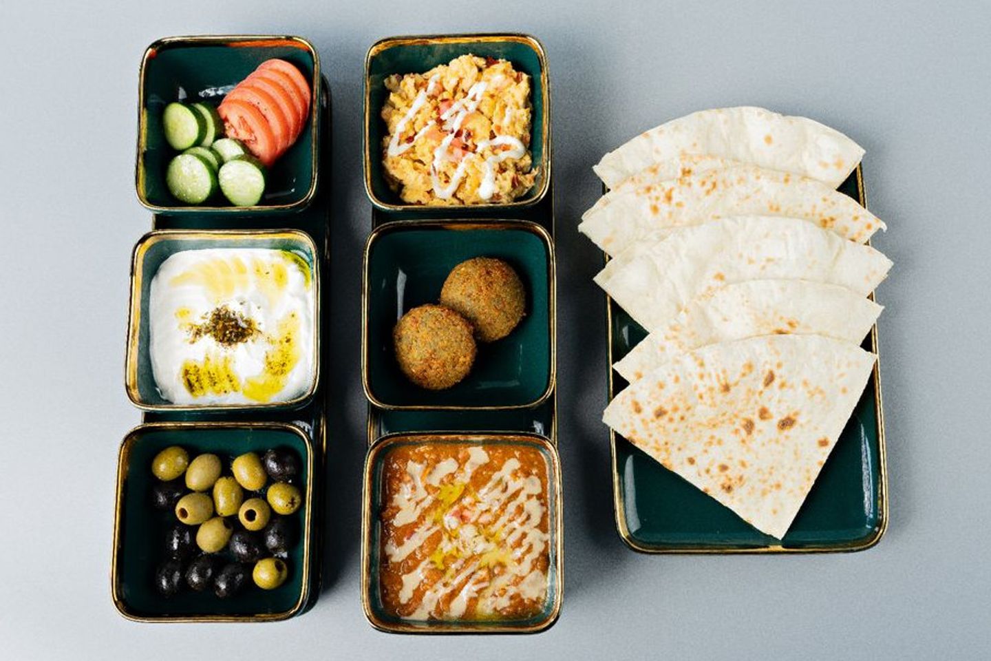 Shkshuka Breakfast Platter