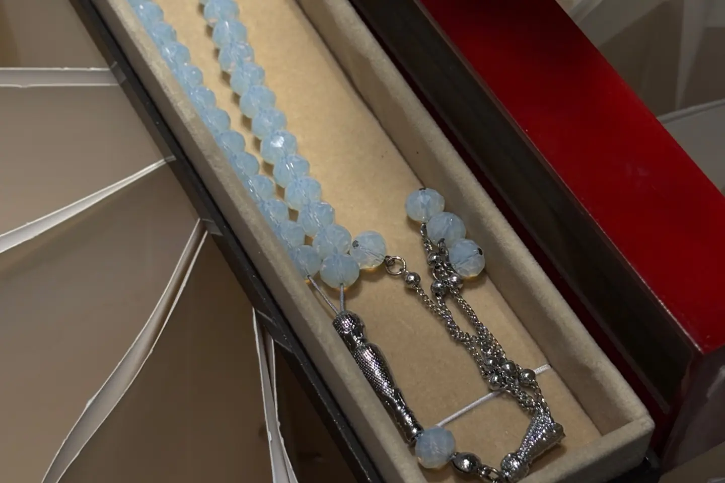 مسبحة اوبال