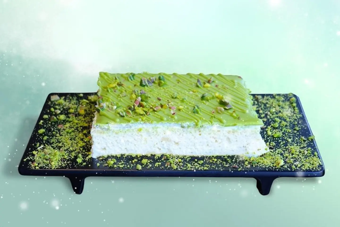 كيك تركي تريليتشا بيستاشيو