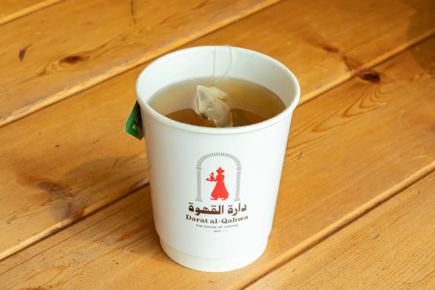 شاي أخضر ساخن