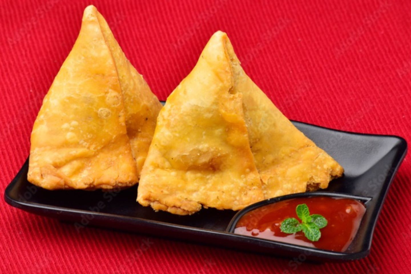 Samosa Indian Veg    8 Pcs   Frozen