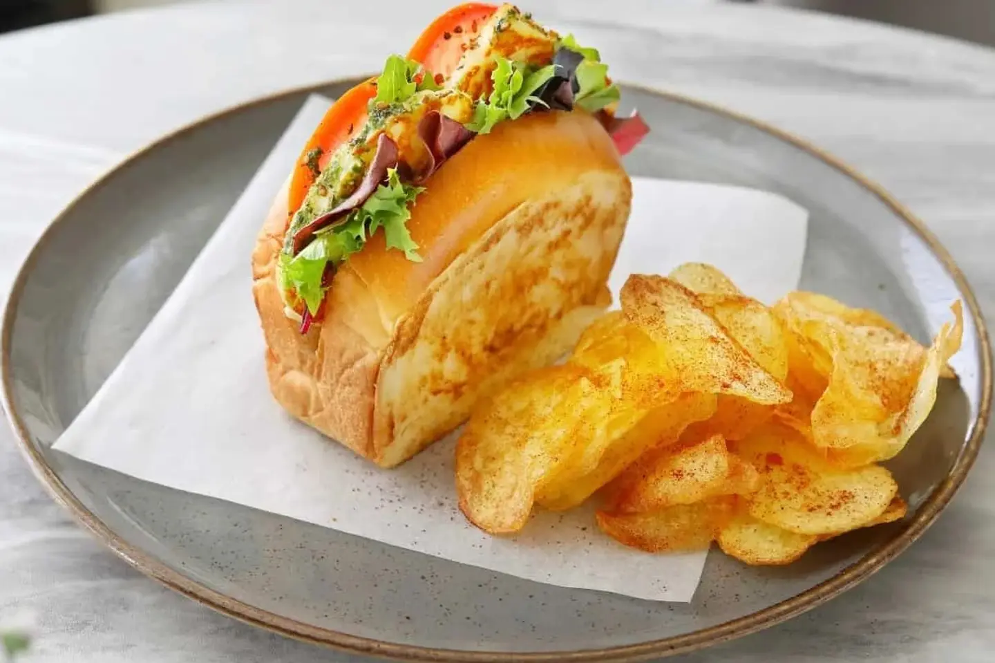 بريوش حلومي