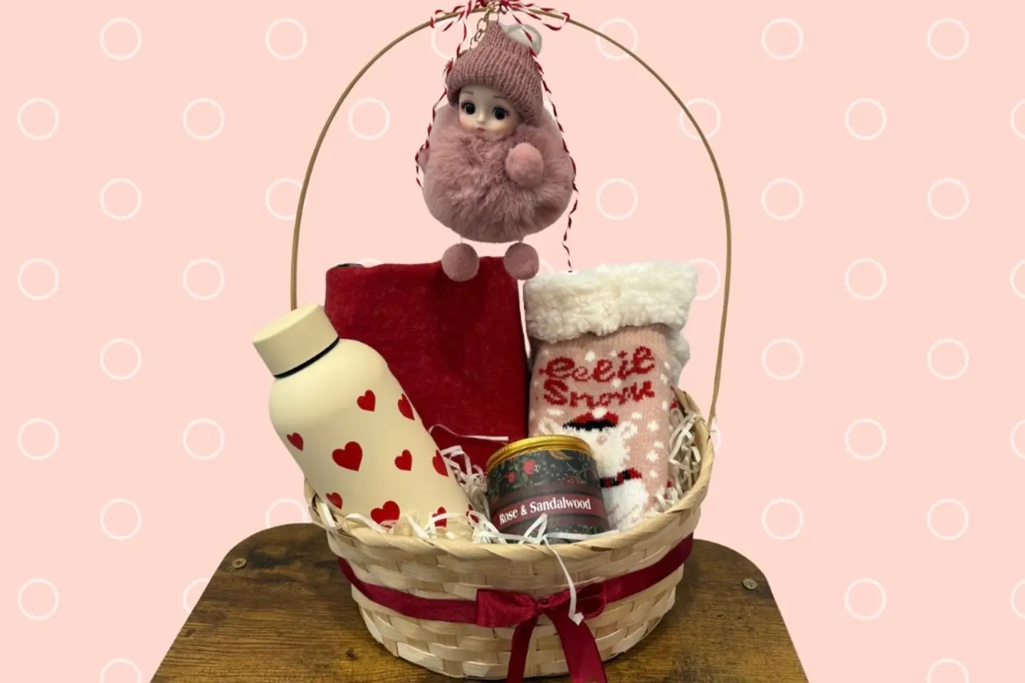 سلة الشتاء احمر