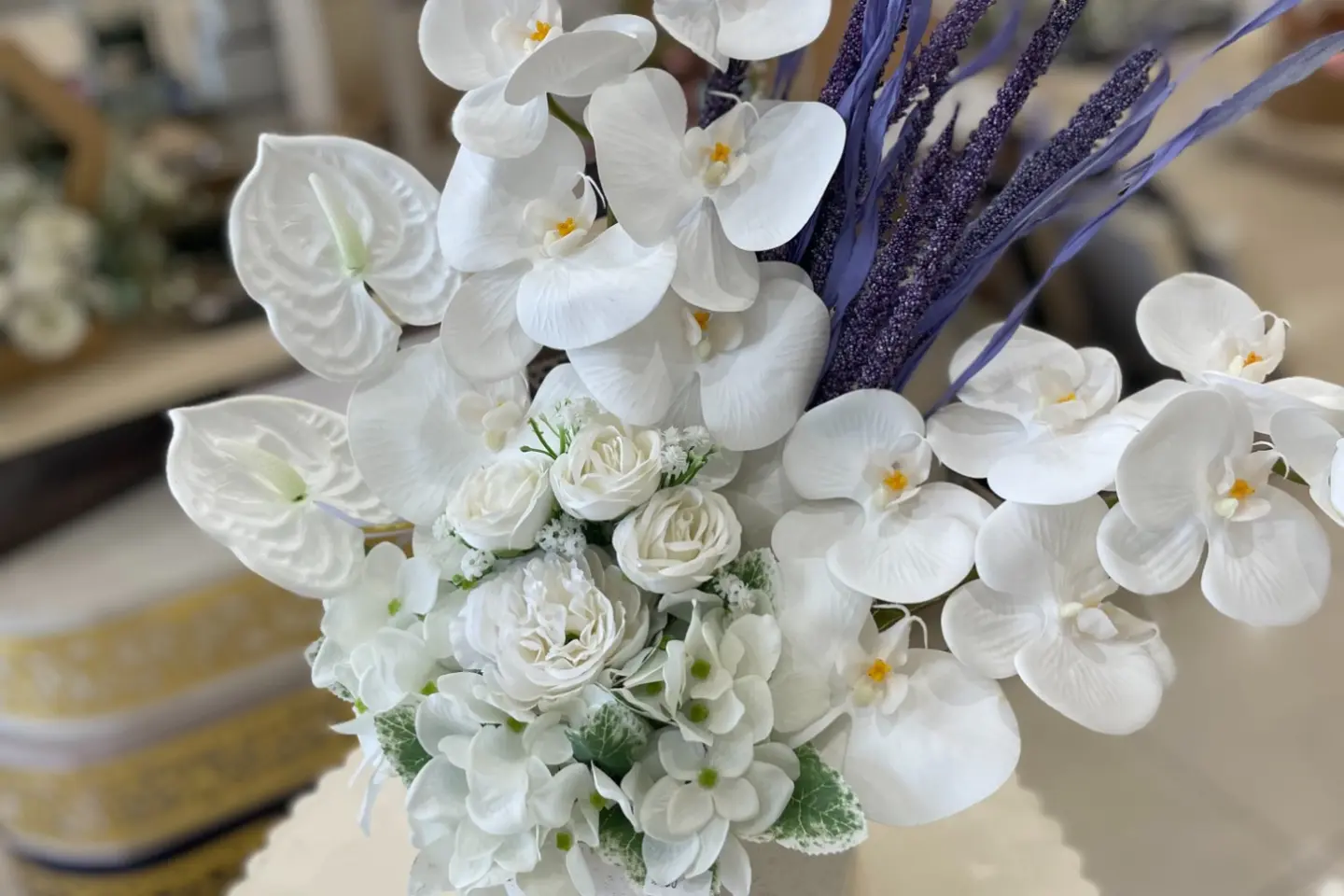 Artificial Flower Vase 1