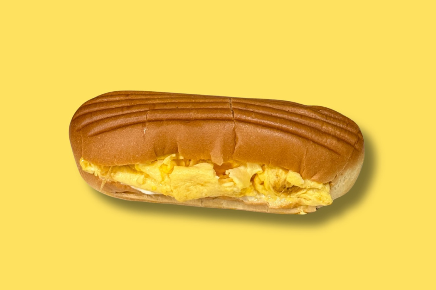 بيض بالجبن بريوش