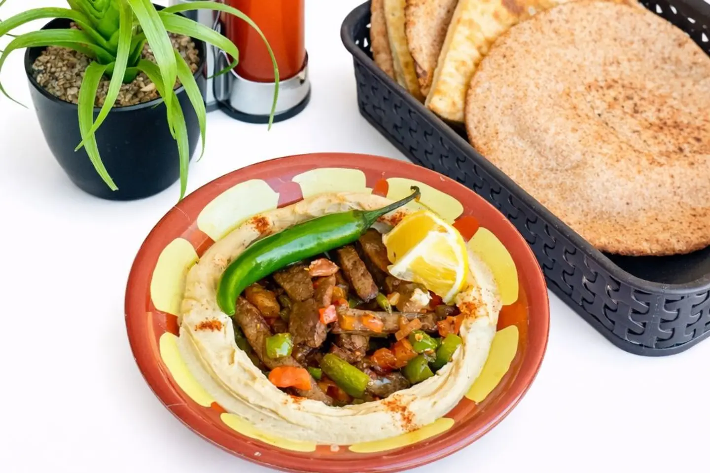 كبدة مع الحمص