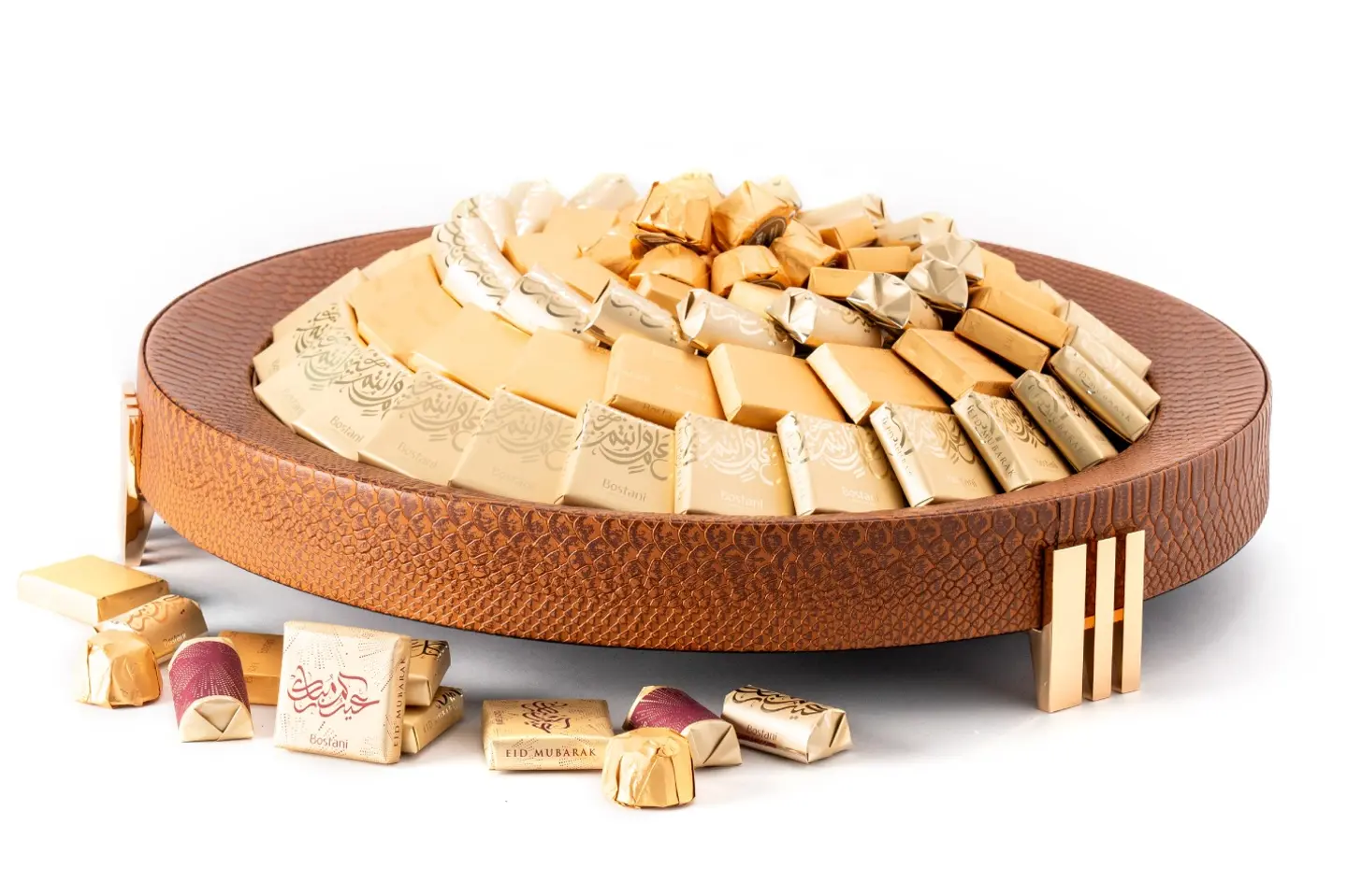 صينية جلد بني بأرجل مدور بعبارة عيدكم مبارك