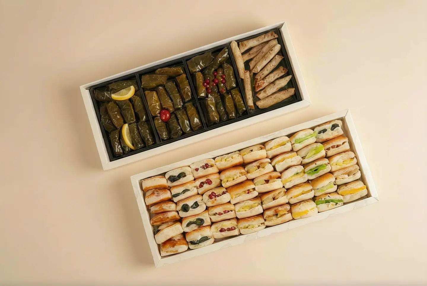 بوكس فطاير كبير + بوكس ورق عنب كبير