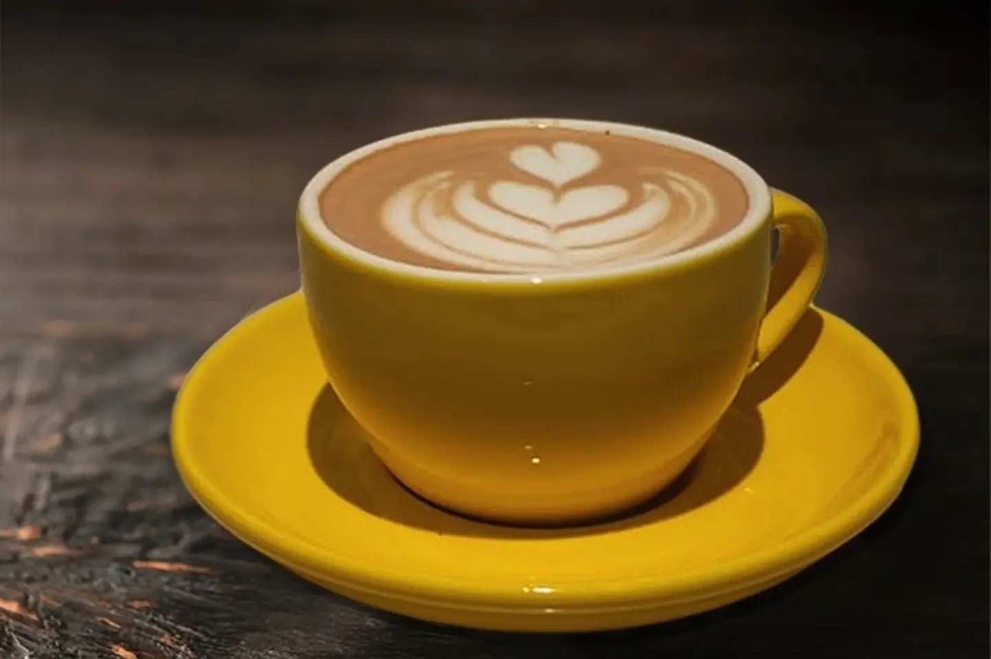 Latte With Roses