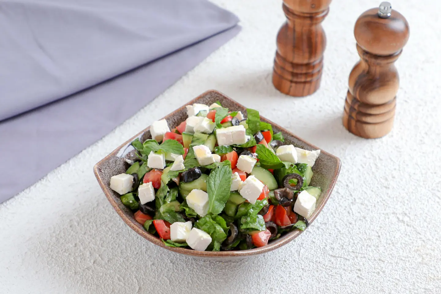 سلطة يونانية