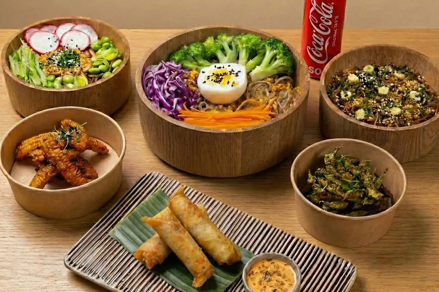 وجبة النودلز الاسيوية