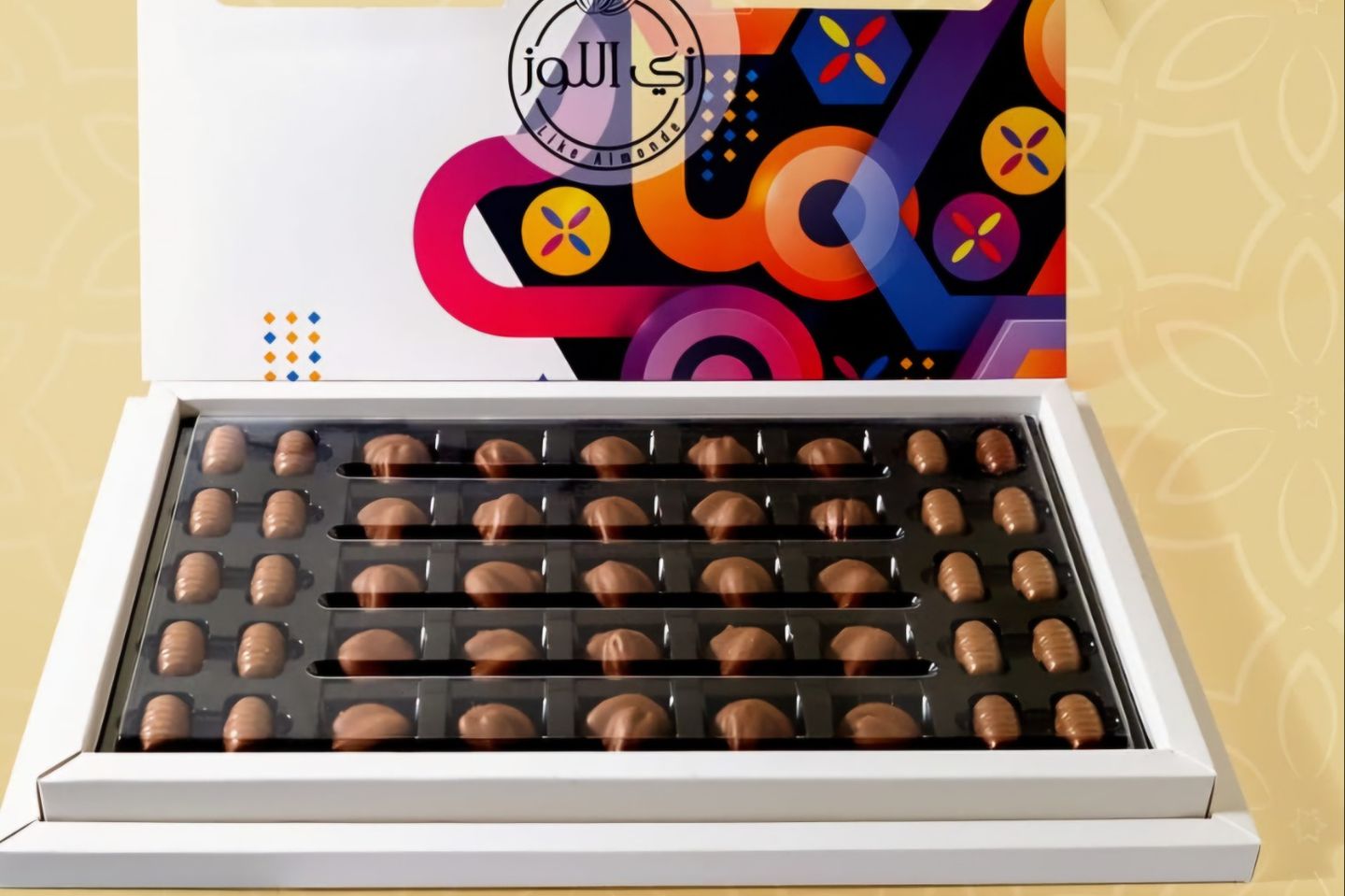 سوبر جامبو زي اللوز