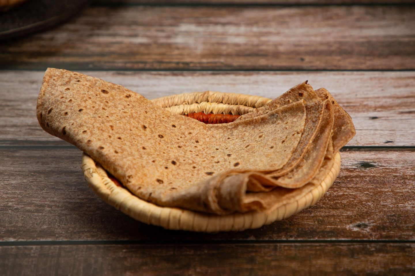 قرصان القرية النجدية