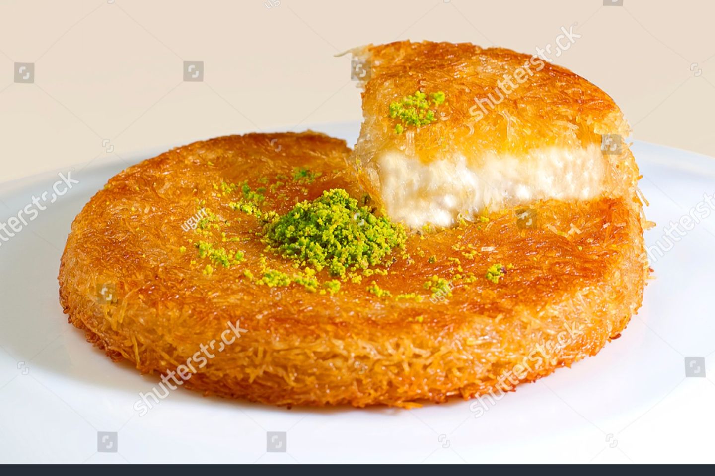 كنافة بالقشطة
