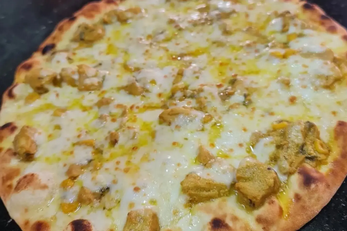 Mexicano Pie With Mozzarella Cheese