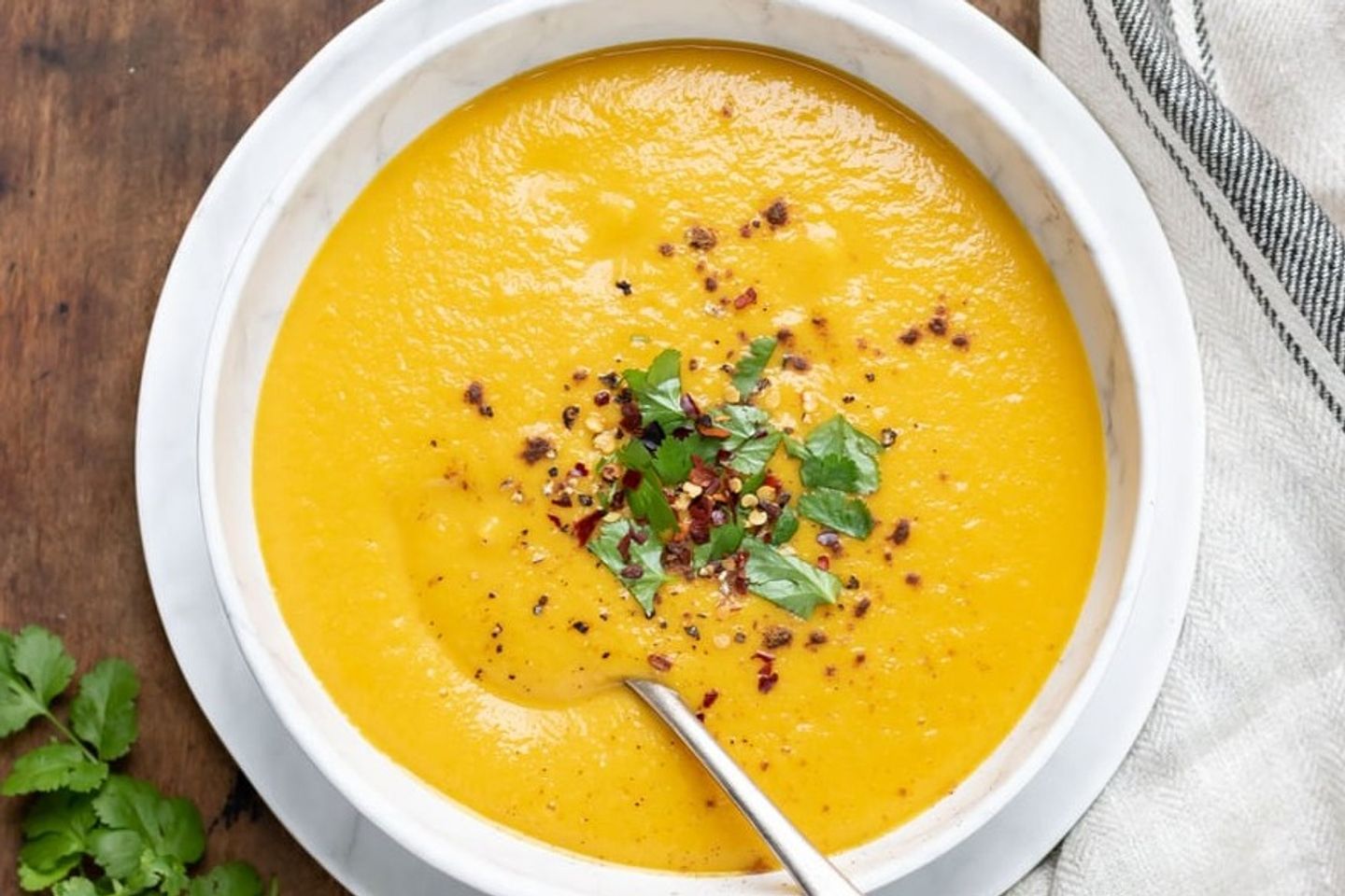 شوربة العدس