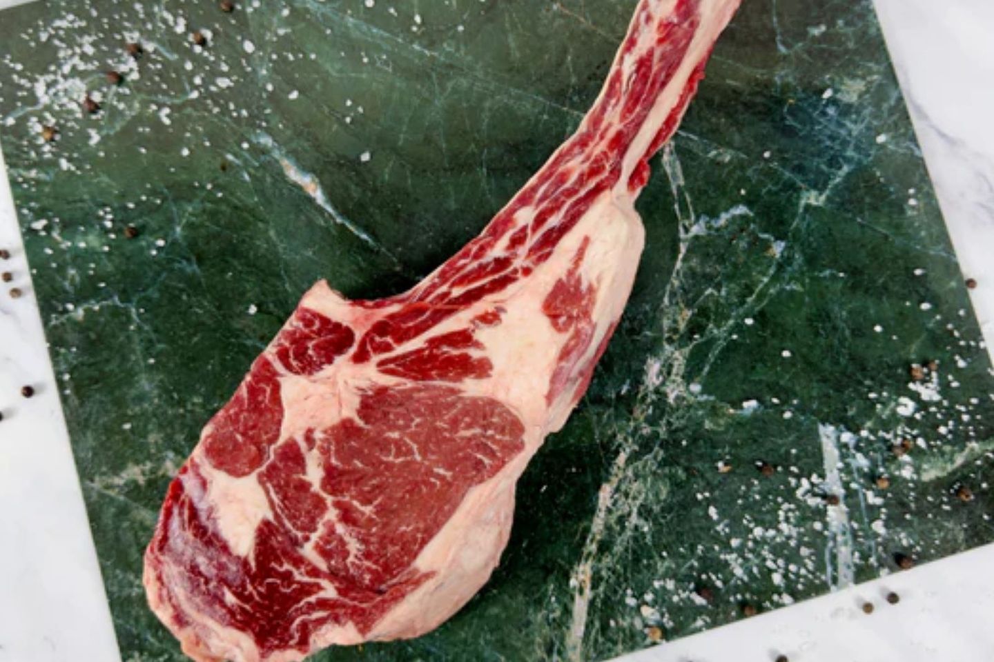 Aus Beef Black Angus Tomahawk