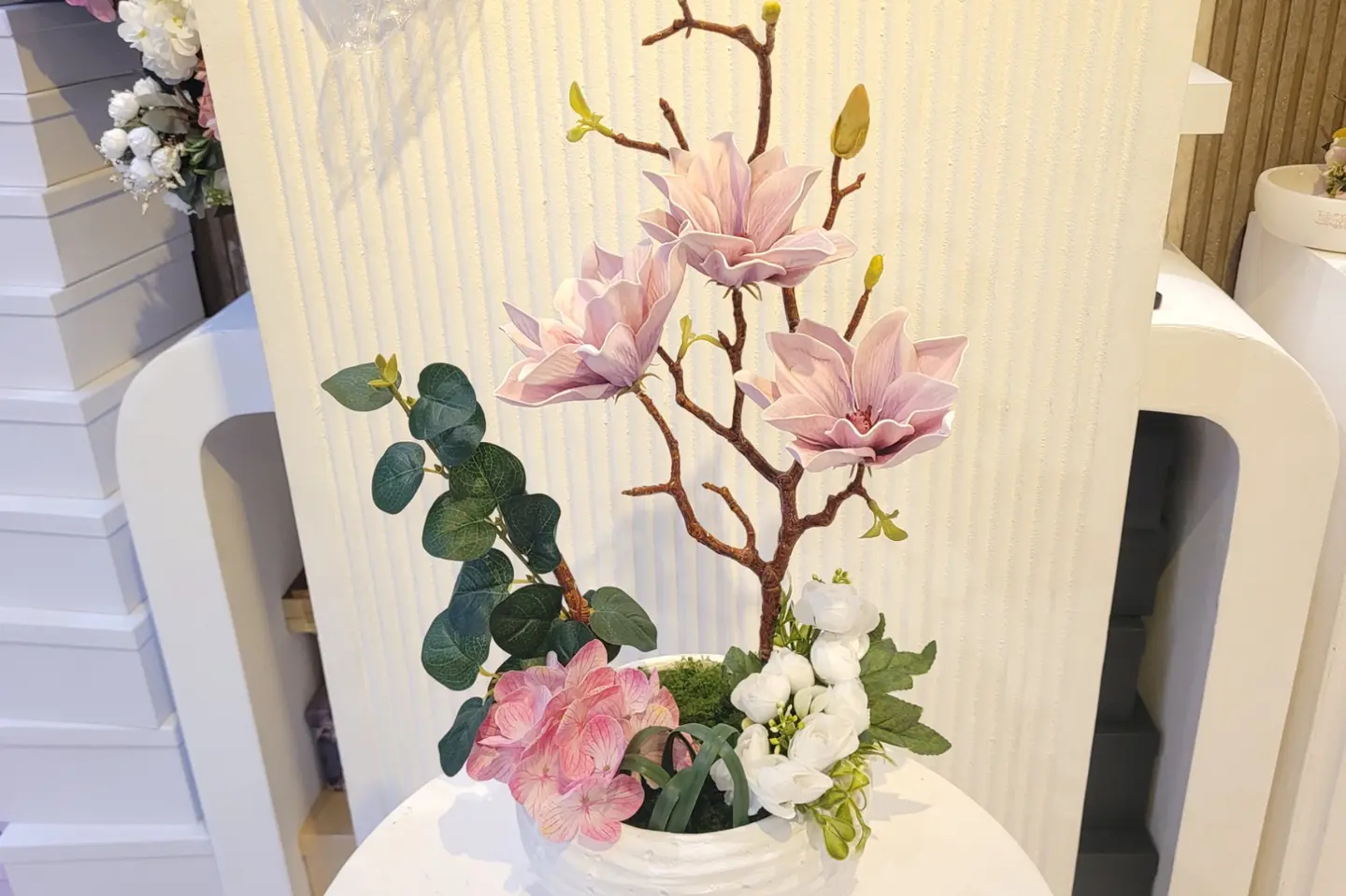 فازه ورد صناعي