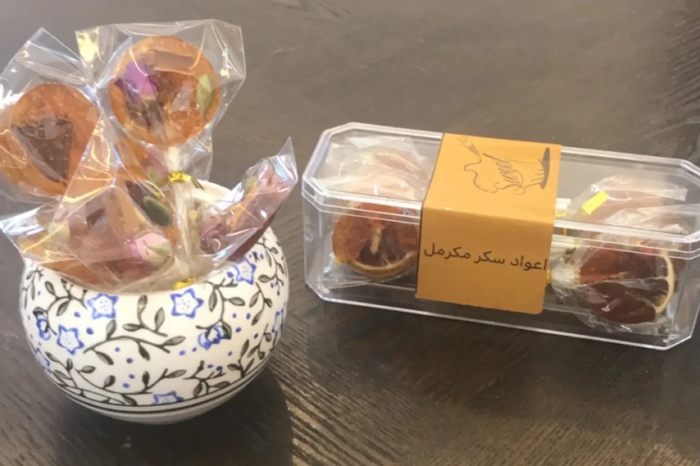 اعواد سكر مكرمل