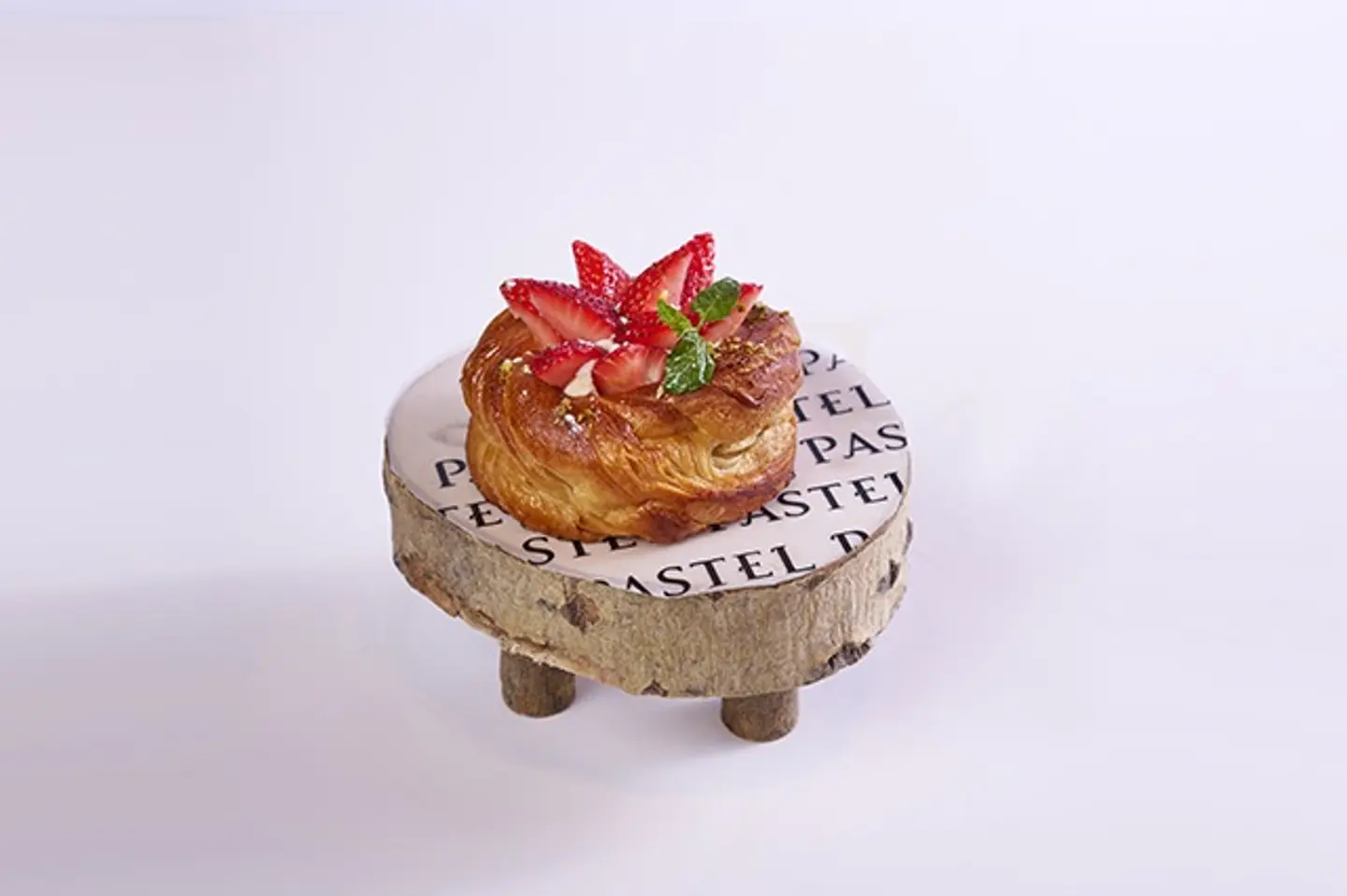 Strawberry Cruffin