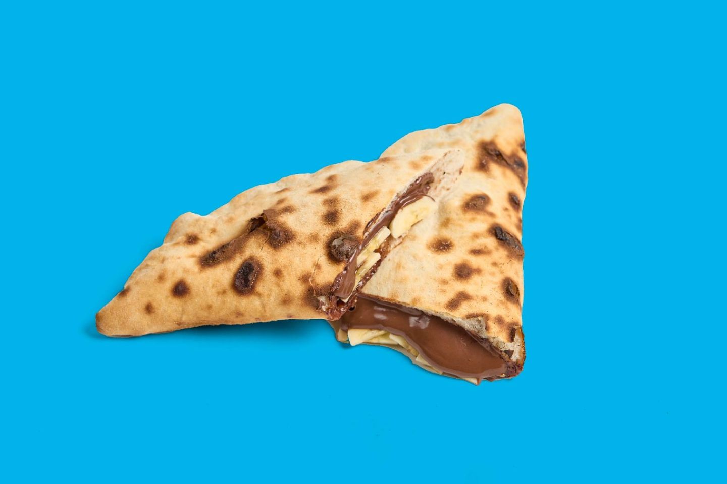نوتيلا كالزوني