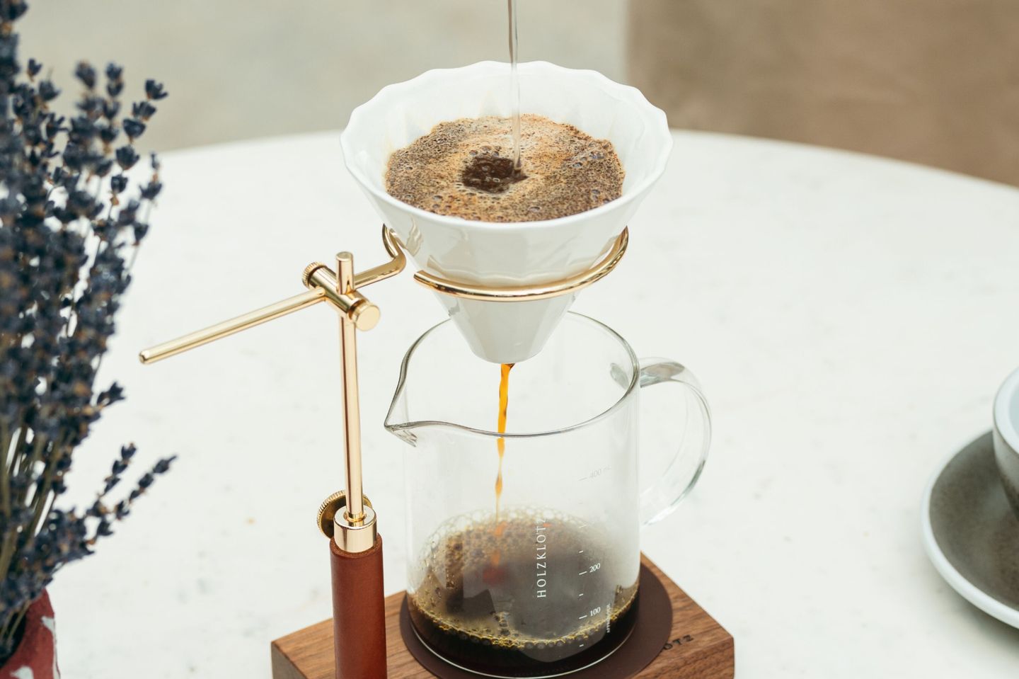 V60