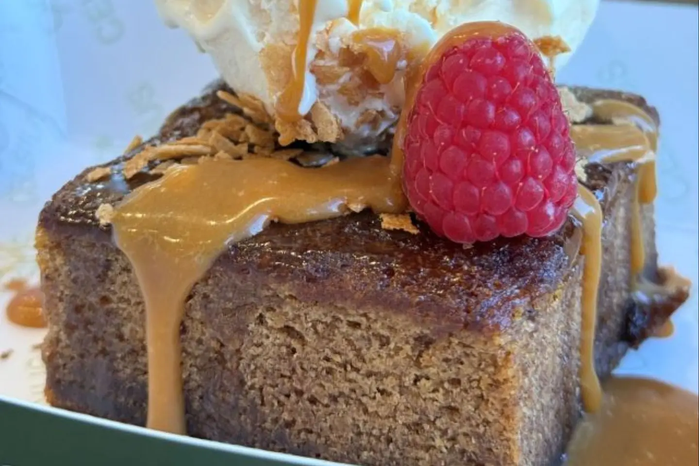 Dates Cake