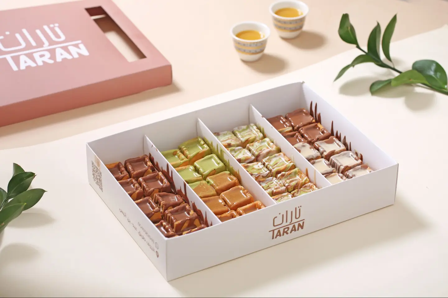 Mini Waffle Family Box