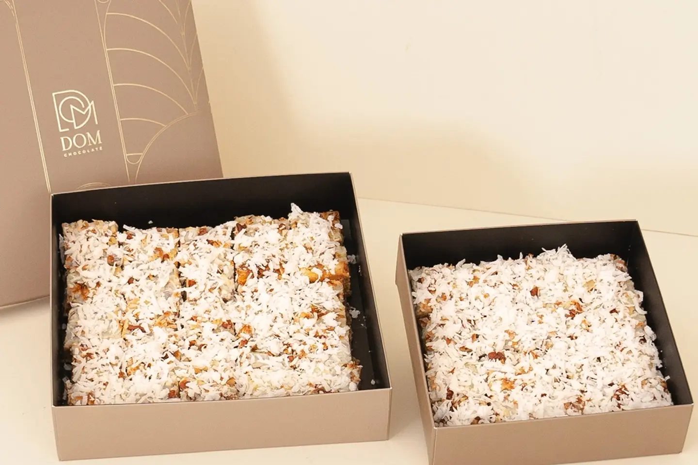 Small Coconut Box