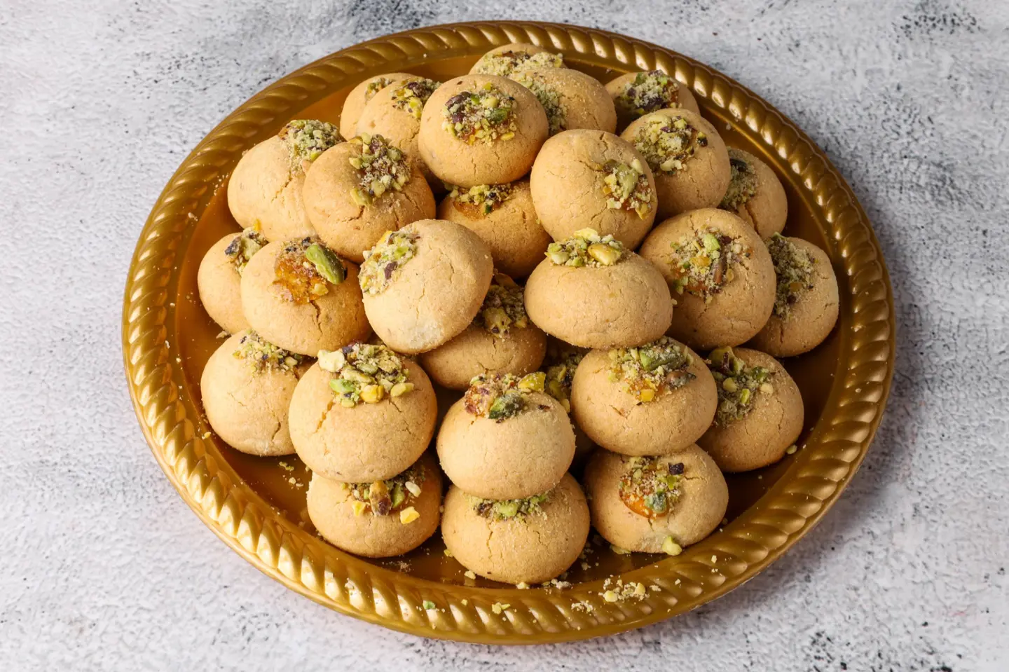 غريبة لوز - غريبة لوز-غريبة لوز نصف كيلو