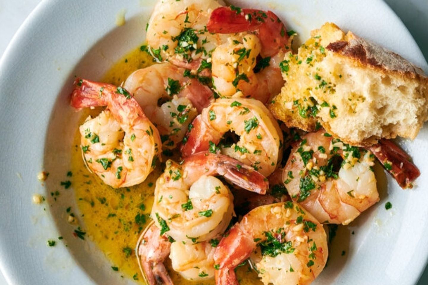 Shrimp With Garlic Lemon And Olive Oil Sauce