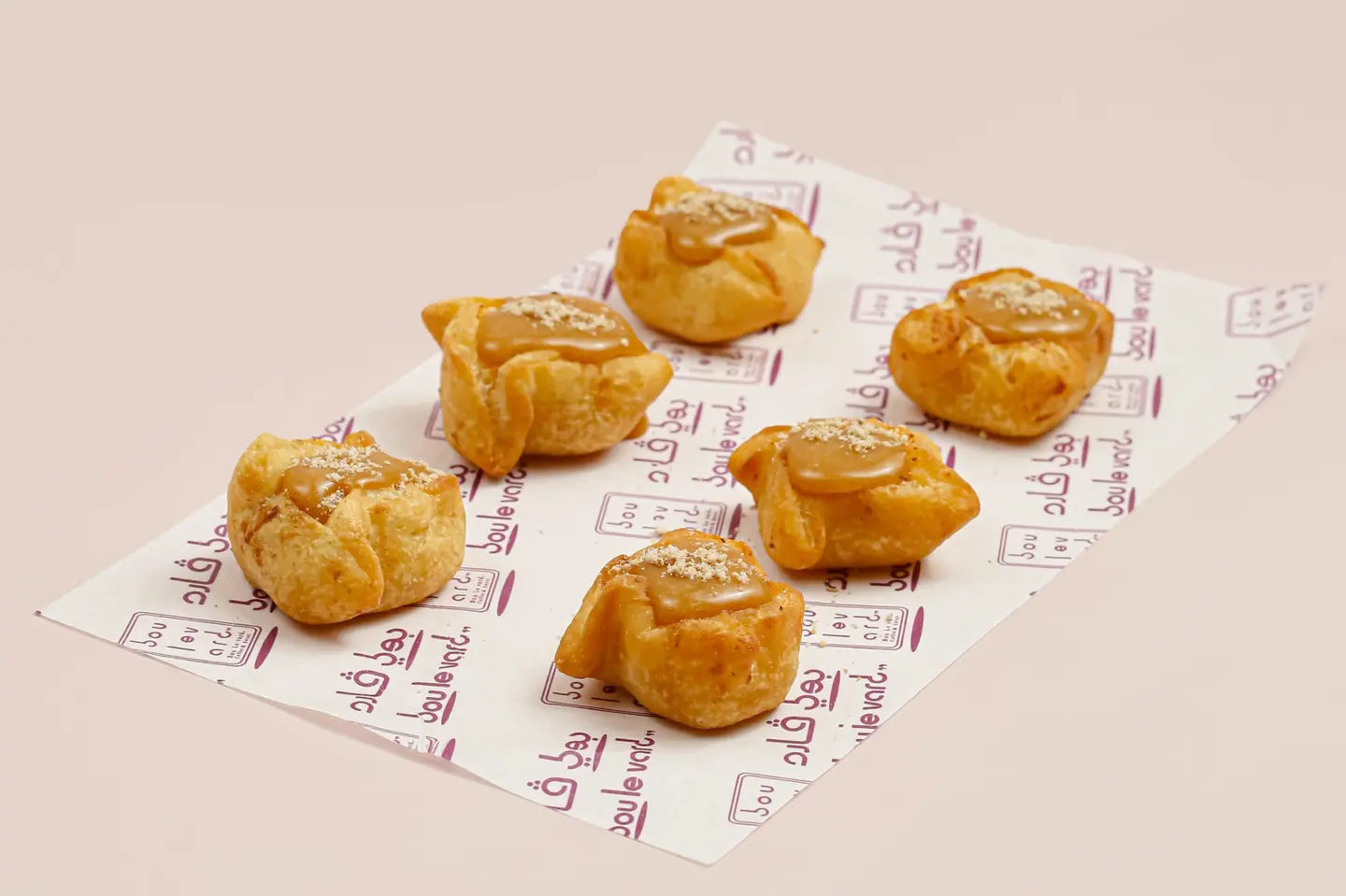 حلا الهبة قشطية مكرملة بالجبن الفاخرعدد عشرون قطعة