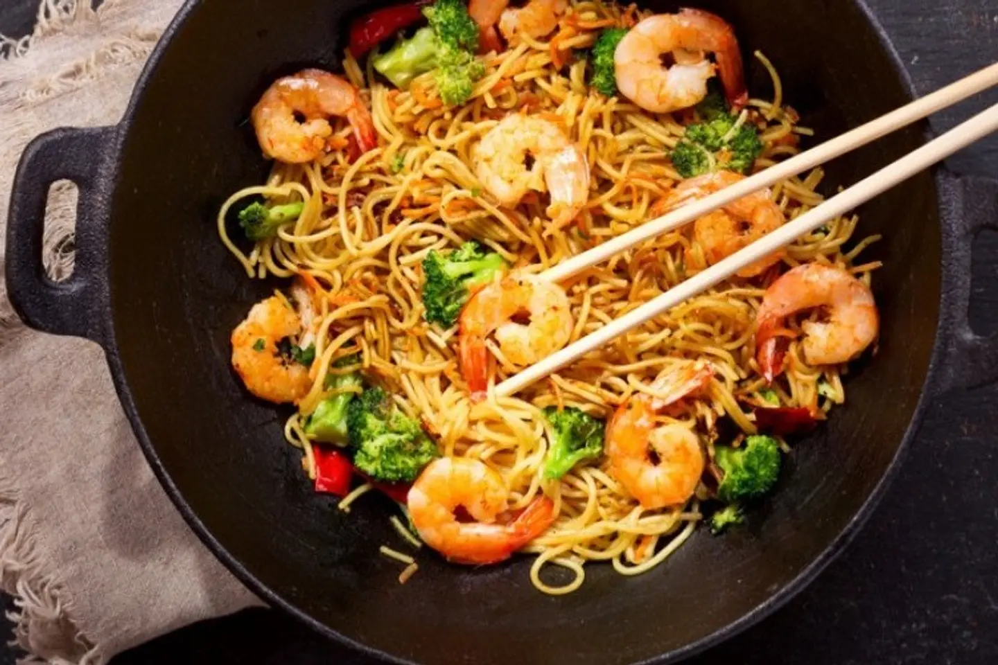 Indomie With Vegetables And Shrimp