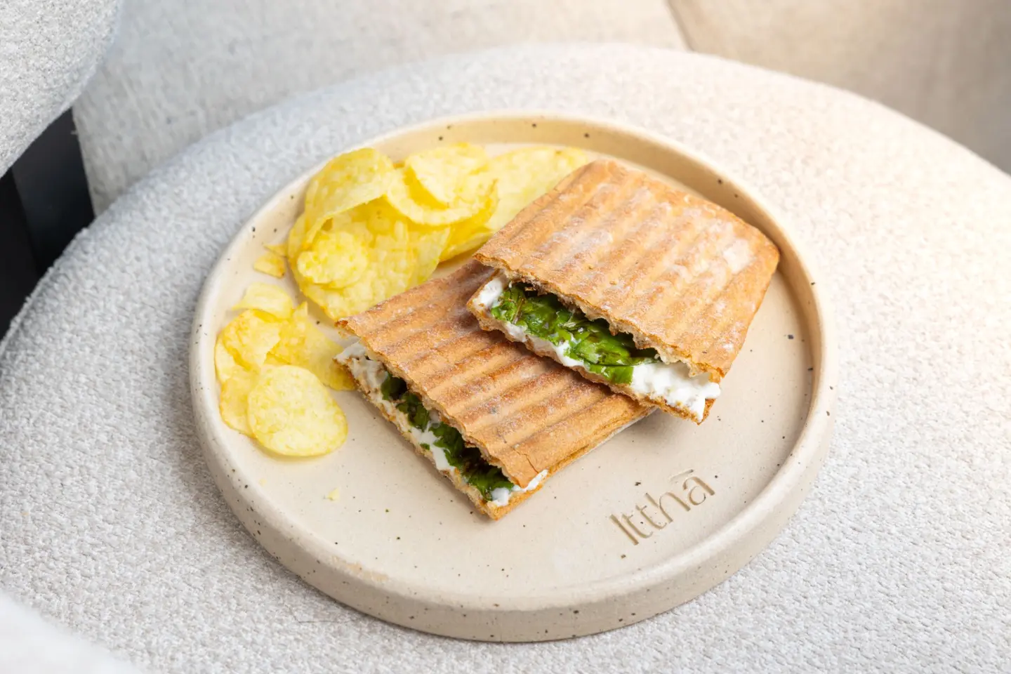 تشيلا تشيز ساندوتش