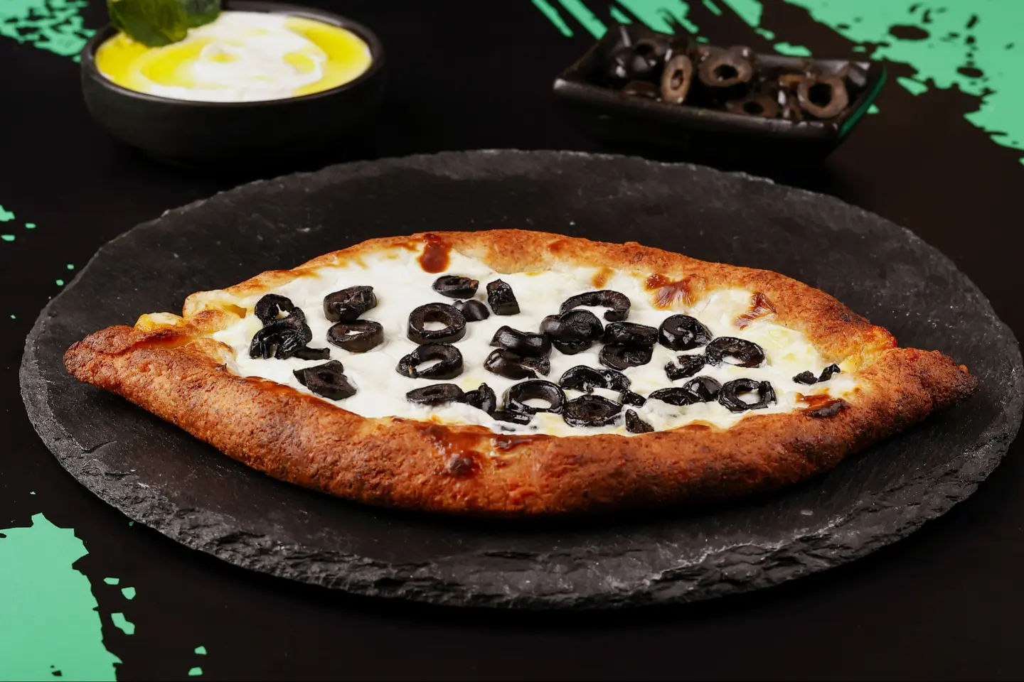 معجات لبنة بالزيتون- كيتو وخالية من الجلوتين